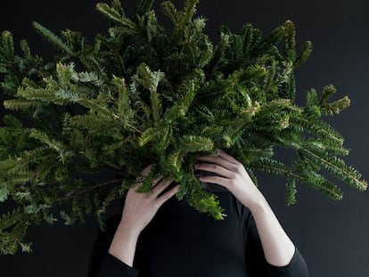 17 adornos para que tu árbol de Navidad no parezca un 'todo a cien' (de 200 a 1 euro)