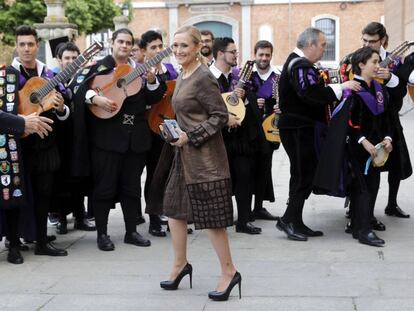 Cifuentes en la entrega del premio Cervantes en la Universidad de Alcal&aacute;. 