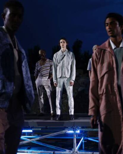 Desfile de moda masculina primavera / verano 2020 de Ermenegildo Zegna.