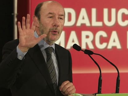 Alfredo P&eacute;rez Rubalcaba, durante un acto celebrado ayer en Sevilla.