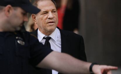 Harvey Weinstein saliendo de un tribunal en Nueva York el pasado 26 de agosto.