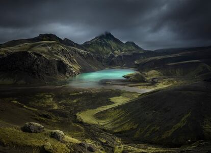 Fotografía ganadora en la categoría: Mountains. Southern Highlands, Islandia.