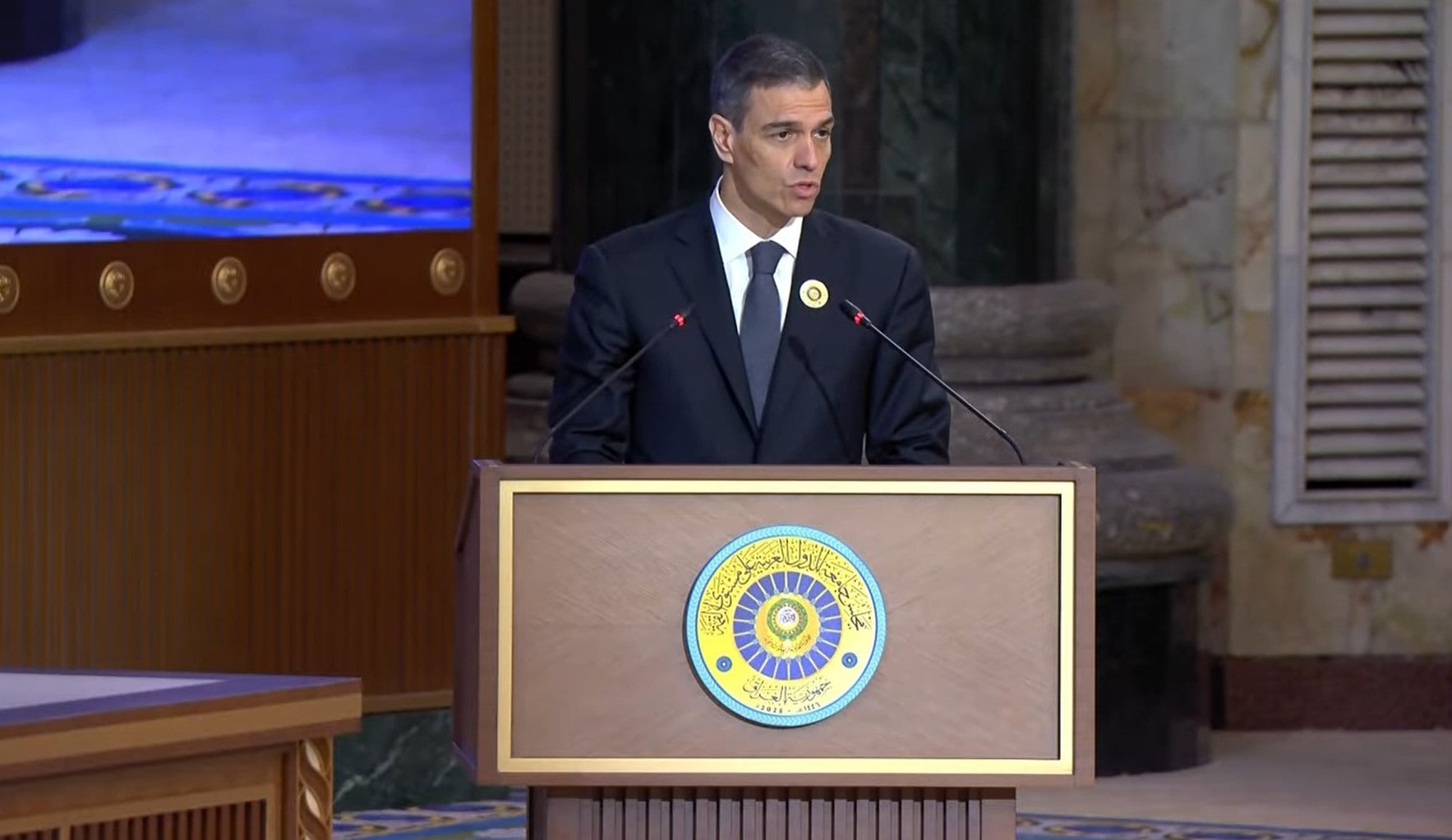 Pedro Sánchez interviene en la cumbre de la Liga Árabe en Irak: “Palestina se desangra ante nuestros ojos”