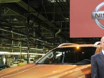 El vicepresidente de las operaciones industriales de Nissan en España, Frank Torres; Paul Willcox, presidente de Nissan en Europa; y el vicepresidente sénior de fabricación en Europa, Colin Lawther.