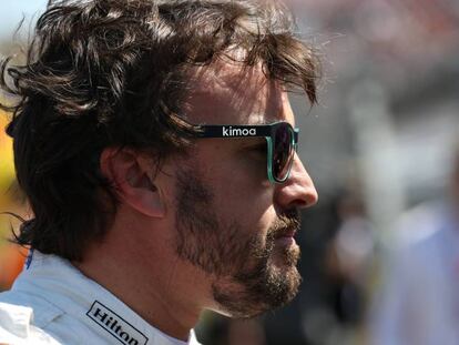 Fernando Alonso, antes de comenzar el GP de Hungría.