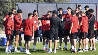 Los jugadores del Atlético durante su concentración en Los Ángeles de San Rafael, Segovia