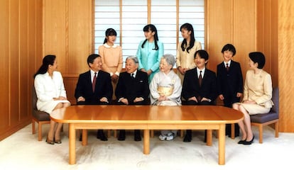 La última foto de la familia imperial de Japón al completo.