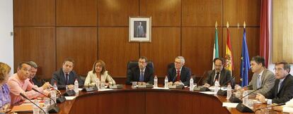 Primera reunión de la comisión de investigación del Parlamento andaluz sobre el caso de los ERE.