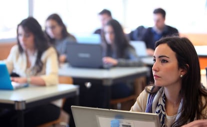 Un grupo de estudiantes de máster de la Universidad de La Rioja.