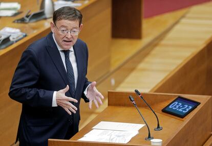 El presidente de la Generalitat, Ximo Puig, durante su intervención en la Sesión de control de las Cortes Valencianas.