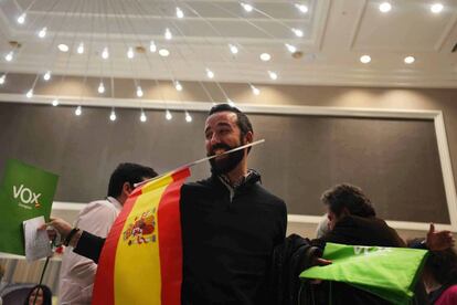 Vox president Santiago Abascal celebrating at a hotel in Seville.
