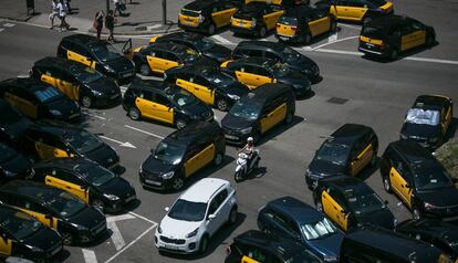 Taxis a la Gran Via aquest dimarts.