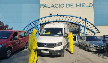 El Palacio de Hielo de Madrid acogió durante un mes a los fallecidos por Covid-19.