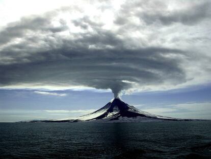 12 volcanes bellísimos (y tan activos como el Kilauea)