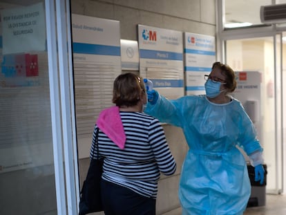 Control de temperatura en un centro de salud de Usera (Madrid) el pasado 18 de septiembre.