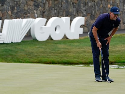 Phil Mickelson, en el torneo Bedminster Invitational de LIV Golf.