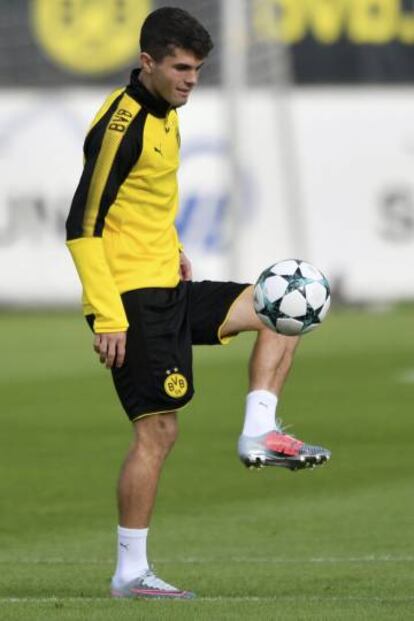 Pulisic, durante un entrenamiento con el Dortmund.