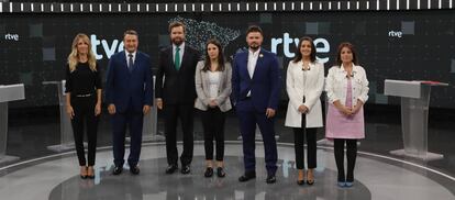 Desde la izquierda, Cayetana Álvarez de Toledo, Aitor Esteban, Iván Espinosa de los Monteros, Irene Montero, Gabriel Rufián, Inés Arrimadás y Adriana Lastra.