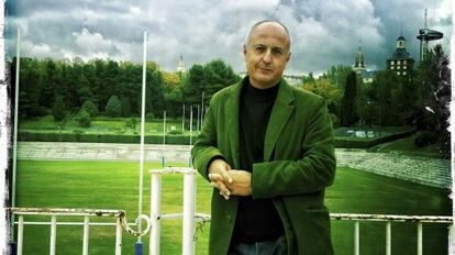 Francisco Burgos, uno de los arquitectos de Madrid R&iacute;o en los Campos de Deporte Universitario. 