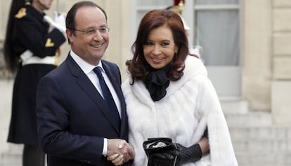 Fran&ccedil;ois Hollande y Cristina Fern&aacute;ndez en el Palacio del El&iacute;seo
 