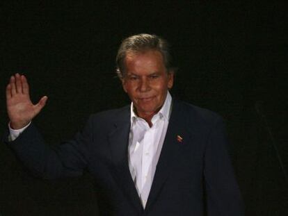 El aspirante presidencial, Diego Arria, en Caracas