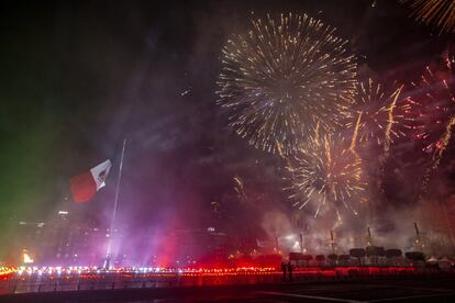 Tradicionalmente, el grito de la independencia desde el balcón presidencial solía ser la señal que enviaba el mandatario recién llegado con algunas pistas sobre su inclinación política.