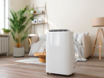 Un deshumidificador en el salón.
