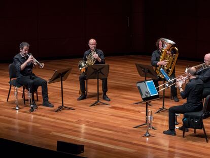 El grupo Spanish Brass, en el Auditorio 400, en Madrid, este lunes.