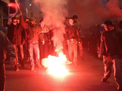 Manifestação islamofóbica em Ajaccio, em 26 de dezembro.