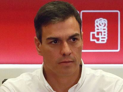 El secretario general del PSOE, Pedro Sánchez, preside la reunión de la comisión permanente del partido.