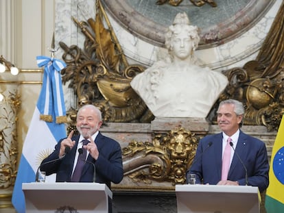 El presidente de Brasil, Luiz Inácio Lula da Silva, y el de Argentina, Alberto Fernández el 23 de enero de 2023 en Buenos Aires.