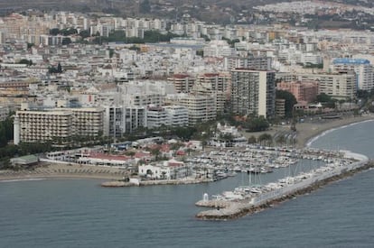 An aerial view of Marbella's famous harbor from 2007.