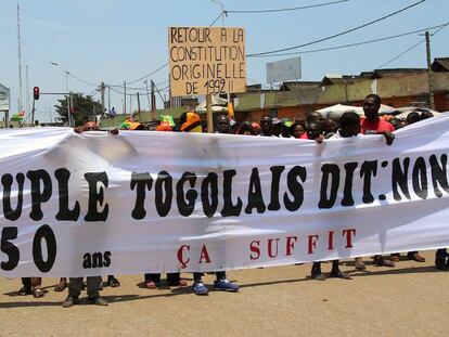 Protestas contra la reeleción del presidente en Lome (Togo) el pasado mes de octubre.
