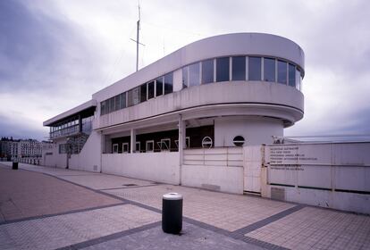 El Real Club Náutico de San Sebastián, de José Manuel Aizpurúa y Joaquín Labayen.