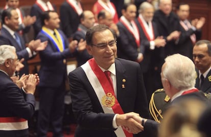 O presidente Vizcarra no Congresso.