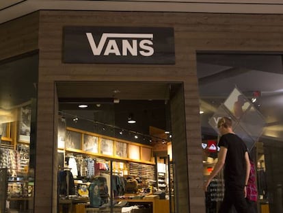 La dueña de Vans, North Face o Lee se dividirá en dos empresas cotizadas