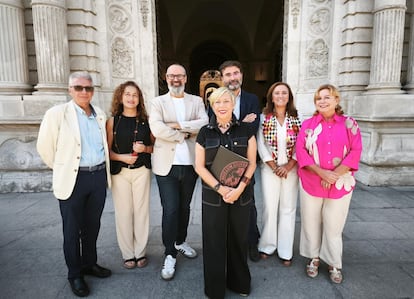 Primera rectora mujer Universidad de Sevilla