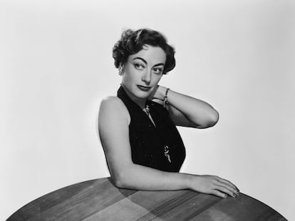 La actriz americana Joan Crawford, en 1950, en una imagen promocional de la película 'Harriet Craig'.