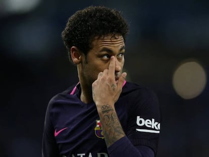 Neymar será julgado por transferência ao Barça.