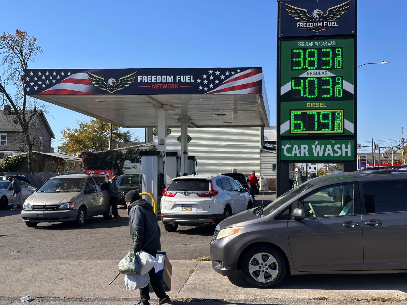 Freedom Fuel, la red de gasolineras MAGA promocionadas por Trump, acumula denuncias y sospechas de fraude