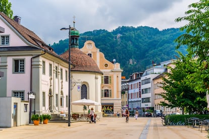 Ambiente en la Kornmarktplatz de Bregenz (Austria).