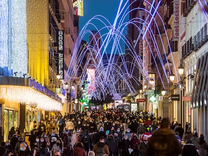 Ambiente en la calle Preciados de Madrid, este miércoles.