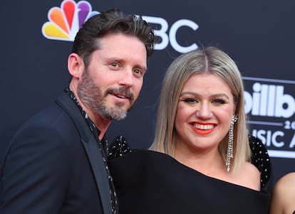 Brandon Blackstock y Kelly Clarkson, el 20 de mayo de 2018, en los premios Billboad en Las Vegas (Nevada).