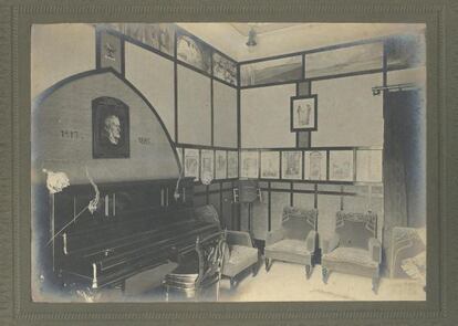 La sala de música de la Associaciò Wagneriana de Barcelona.