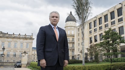 El expresidente Iván Duque en la Plaza de Armas de la Casa de Nariño, en Bogotá, el 3 de febrero de 2022.