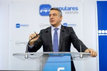 El diputado general de Álava y secretario general del PP en este territorio, Javier de Andrés.