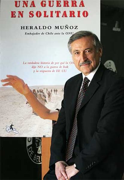 Heraldo Muñoz, durante la presentación de su libro en Madrid.