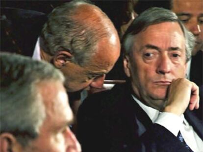 Los presidentes de EE UU y de Argentina, George W. Bush y Néstor Kirchner, durante la IV Cumbre de las Américas, desarrollada en noviembre de 2005 en Mar del Plata (Argentina). Fue imposible un acuerdo sobre el libre comercio.