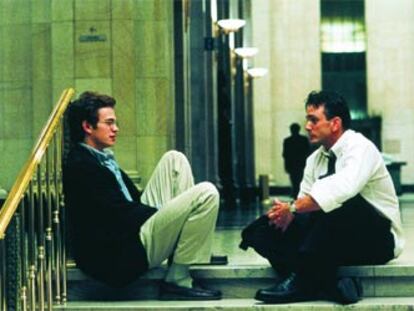 Hayden Christensen y Hank Azaria, en <i>El precio de la verdad.</i>