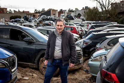 El presidente de la Asociacin de Afectados por la Dana, Christian Lesaec, este jueves, en Benetser (Valencia). 